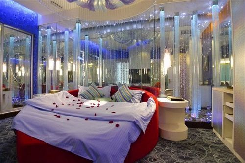 La Casa Hotel 4*